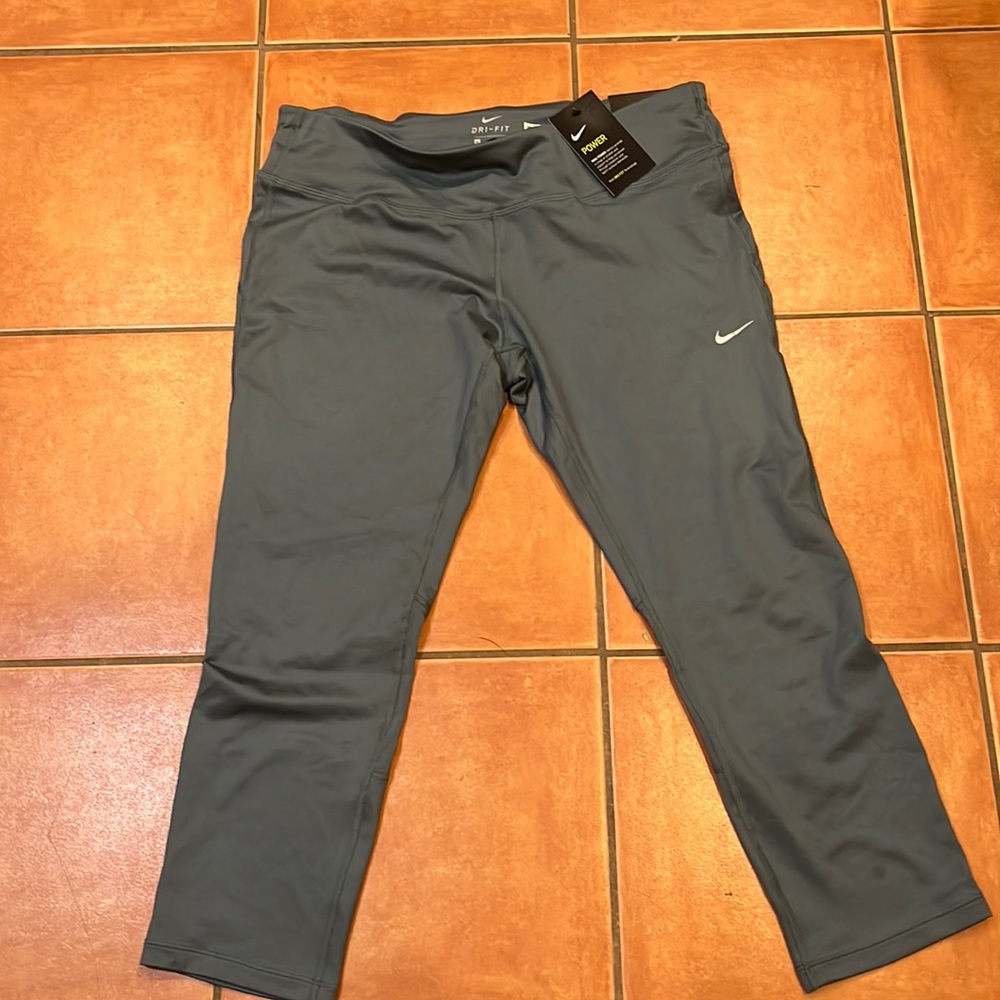 Nike epic run tight